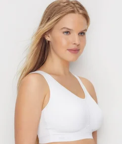 Active Light and Firm Wire-Free Sports Bra