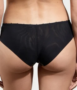 Agathe Shorty