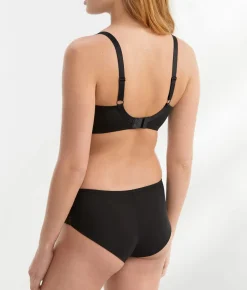 Ana Brief