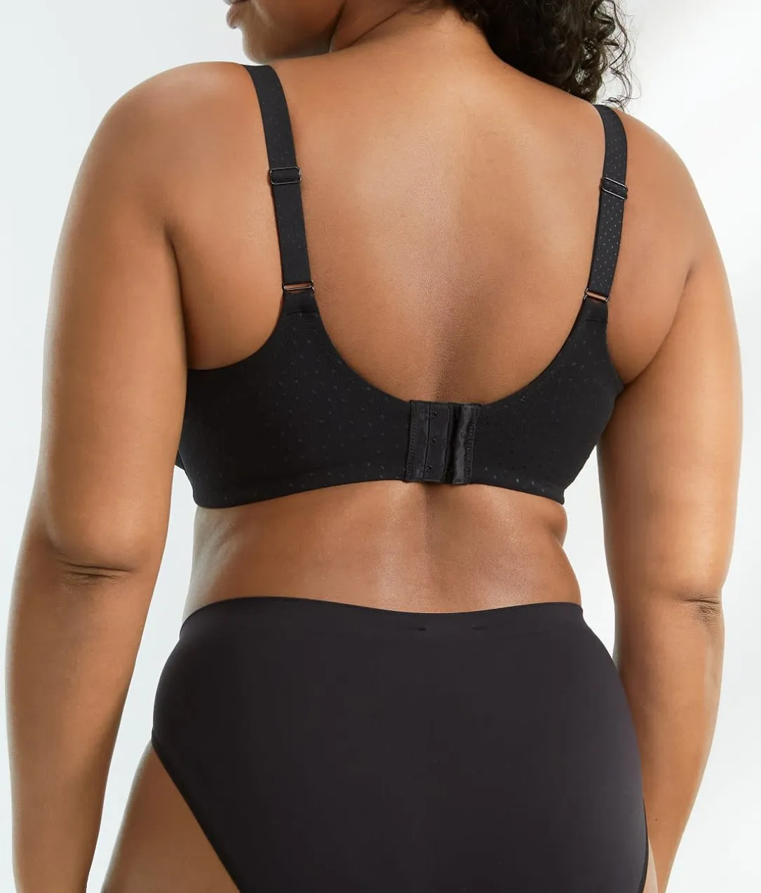 Back Appeal™ Minimizer Bra