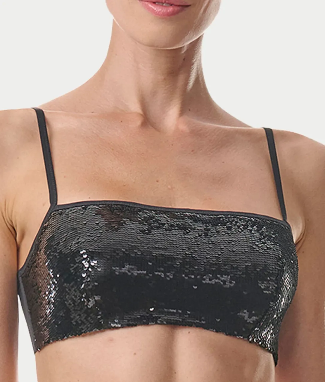 Bandeau With Built-In Underwire Bra