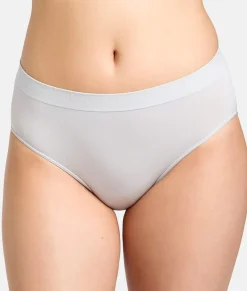 B-Smooth Hi-Cut Brief