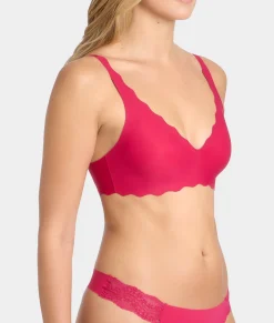 b.Wow'd Convertible Wire-Free Bra