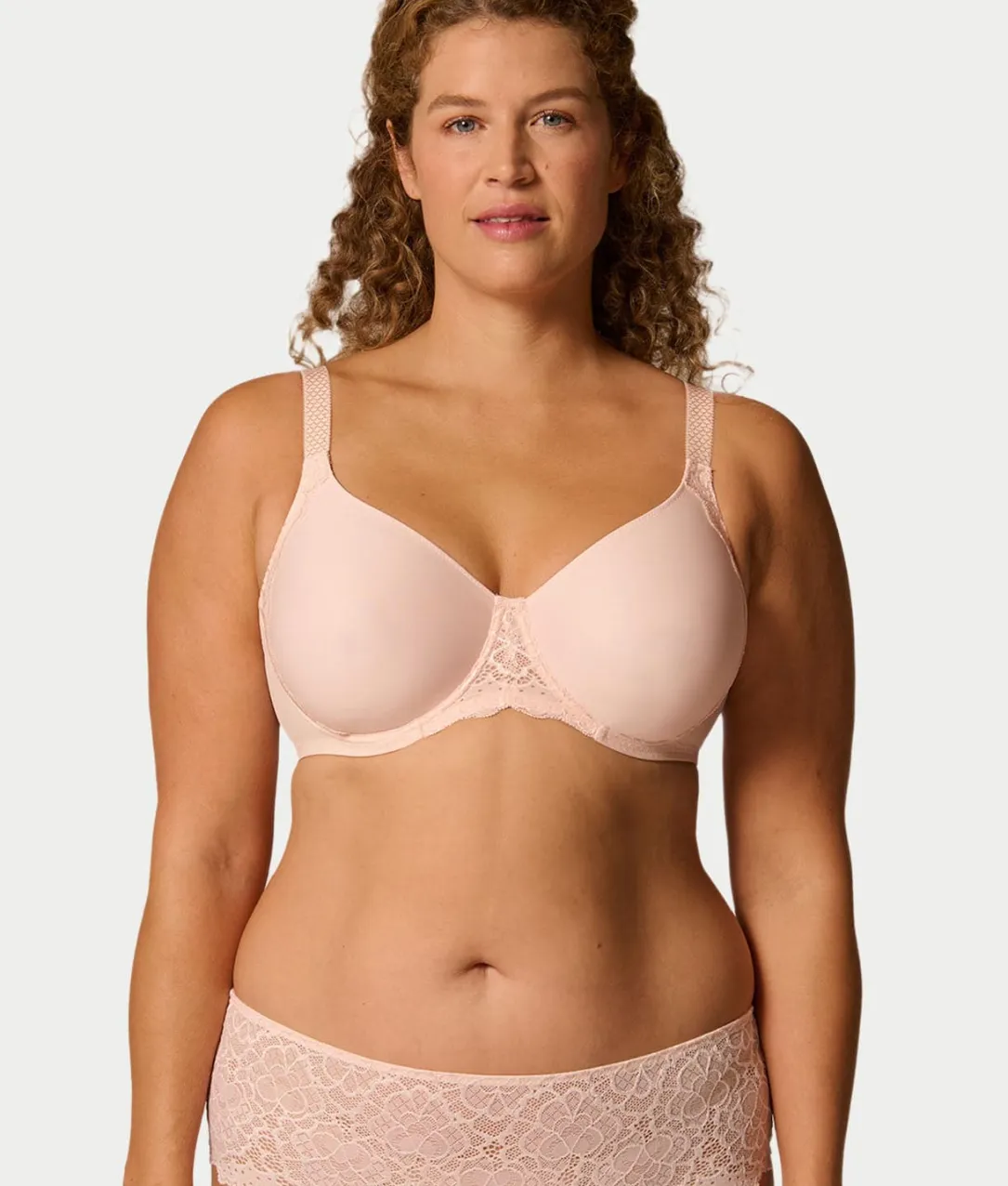 Caresse Minimizer Bra