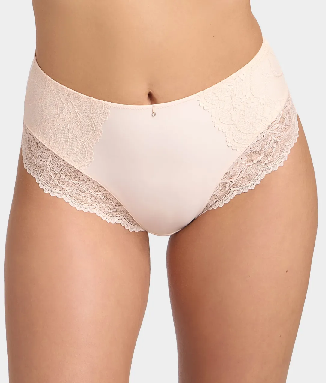 Cesile Full Brief