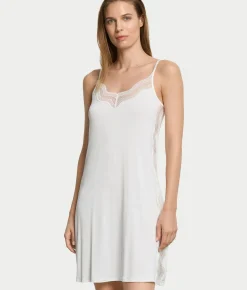 Cira Lace Bodydress