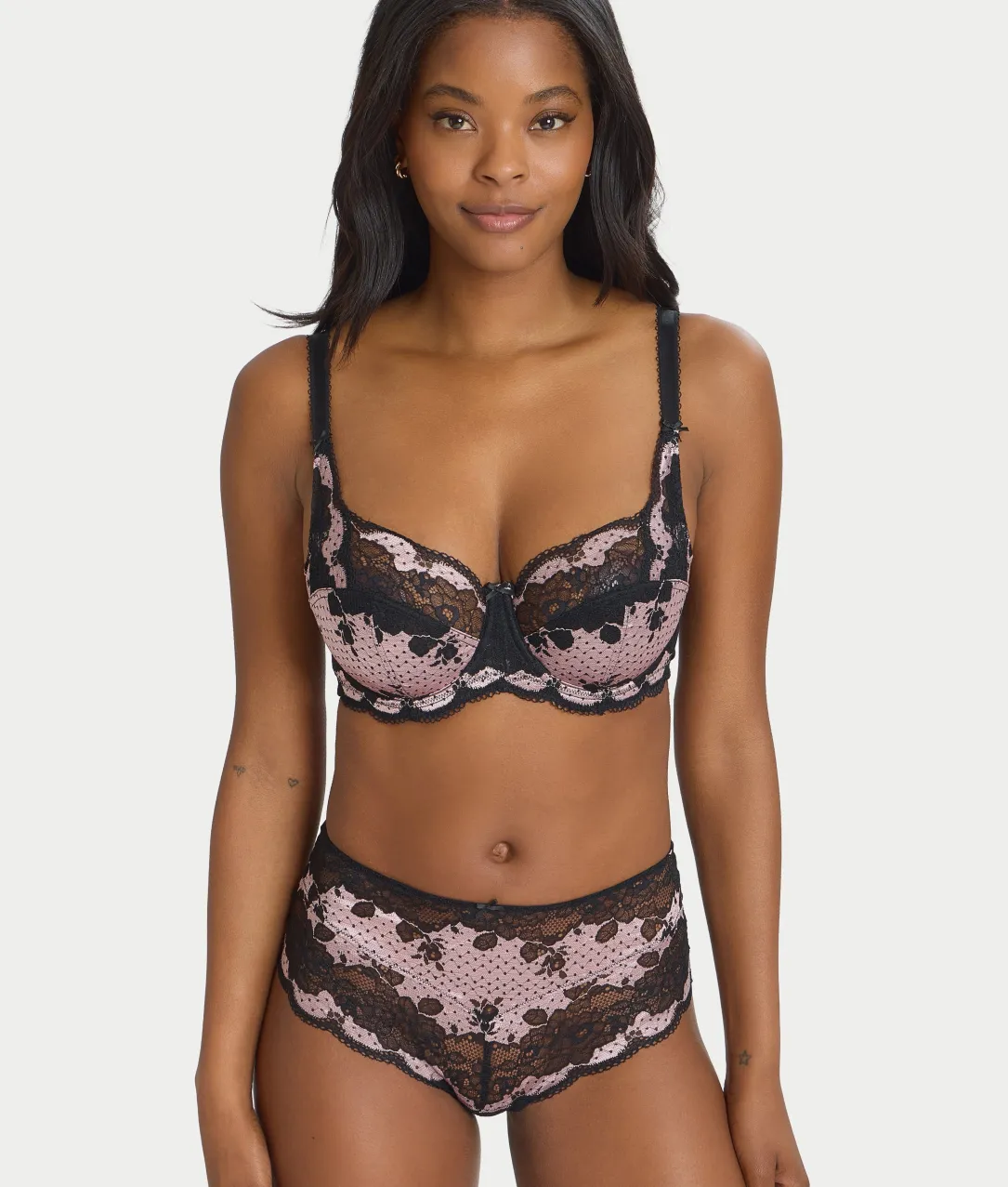 Clara Lace High-Waist Cheeky Brief