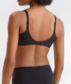 Comfort Chic Seamless Shaping Bra
