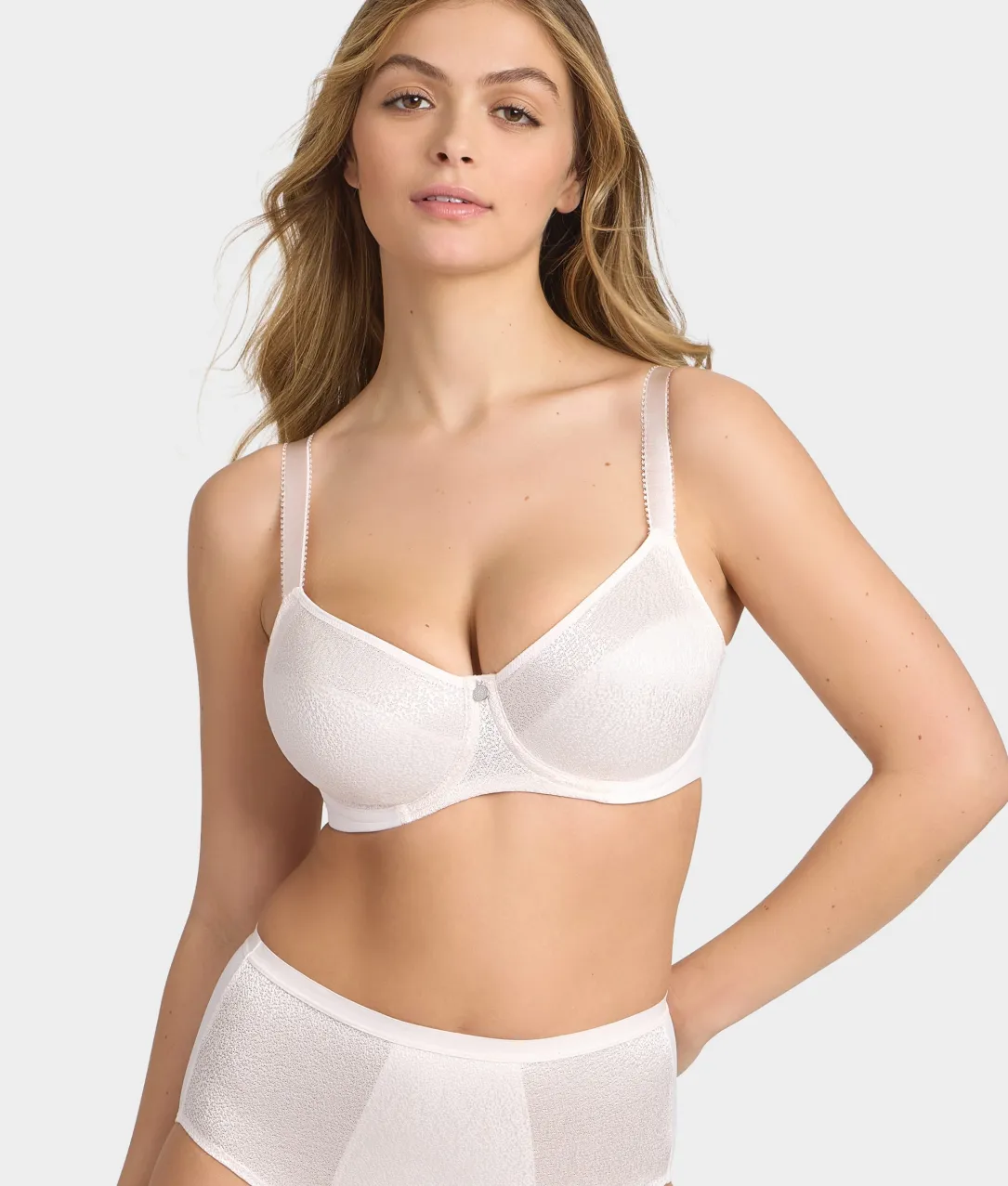 Demure Bra
