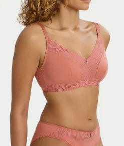 Easy Support Wire-Free Bra