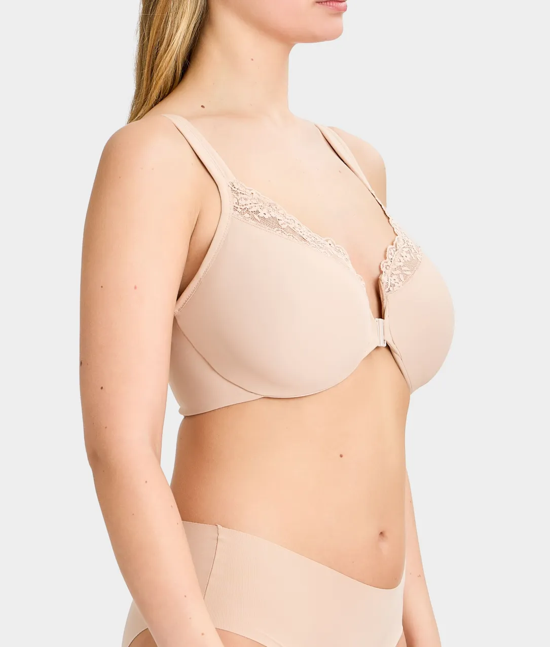 Everyday Essential Front-Close Minimizer Bra