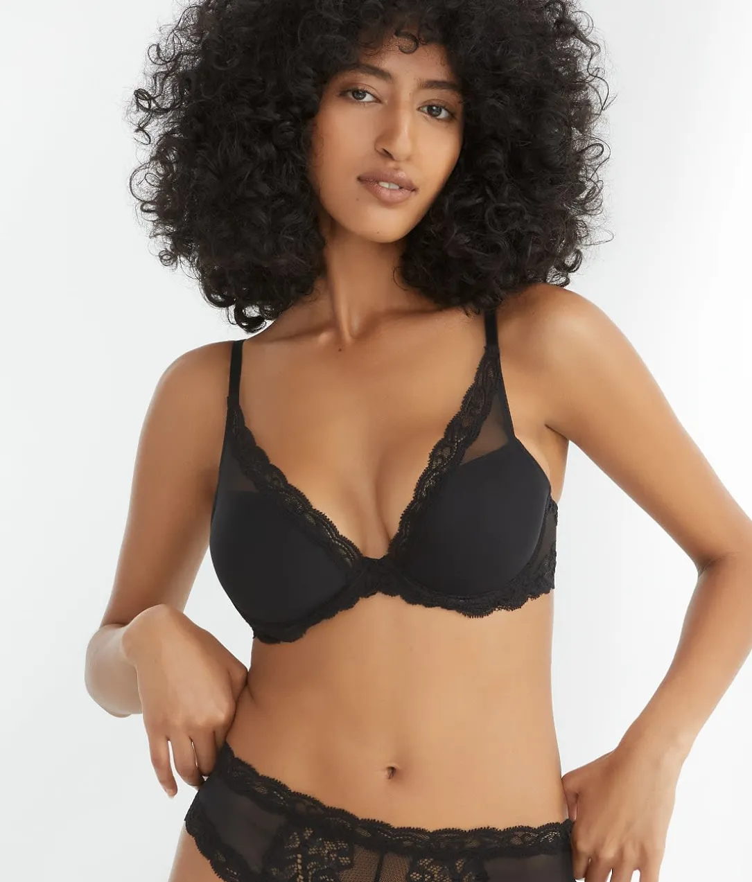 Feathers Plunge Bra