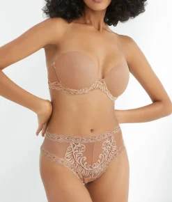 Feathers Strapless Plunge Bra