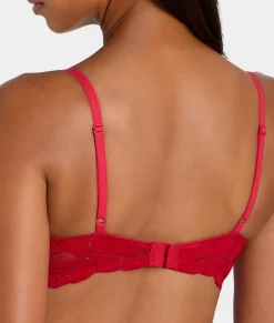 Feeling Famous Wire-Free Push-Up Bra