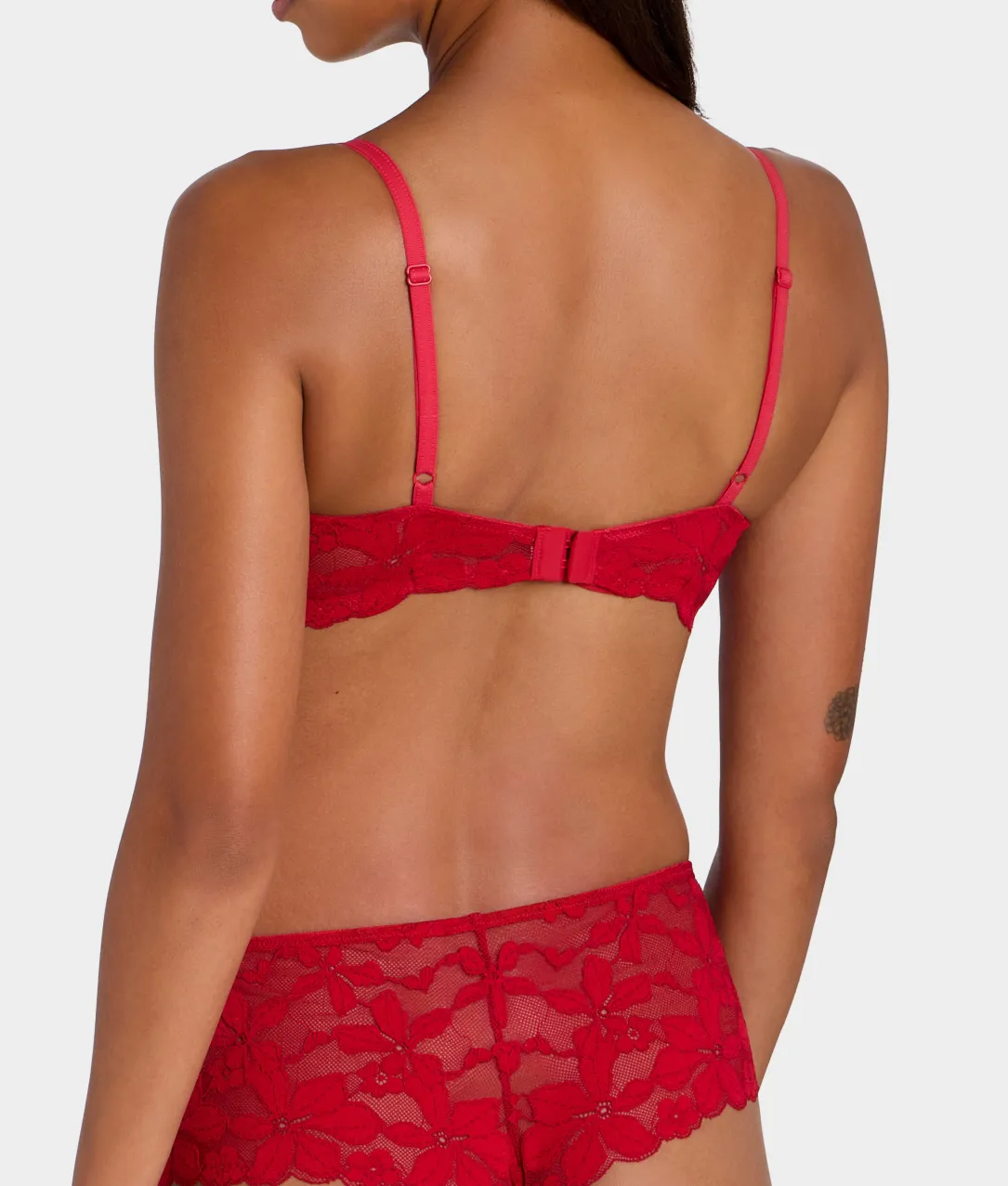 Feeling Famous Wire-Free Push-Up Bra