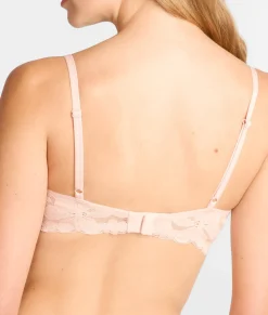 Feeling Famous Wire-Free Push-Up Bra