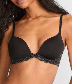 Feeling Famous Wire-Free Push-Up Bra