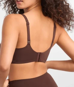 Fituitive™ Perfect Coverage T-Shirt Bra
