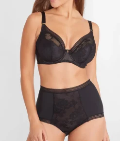 Fusion Lace Padded Plunge Bra