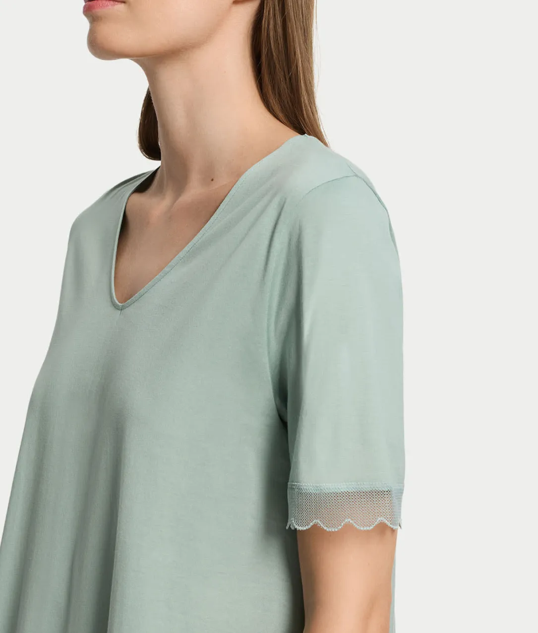 Inaya Scalloped Lace Cotton Nightgown