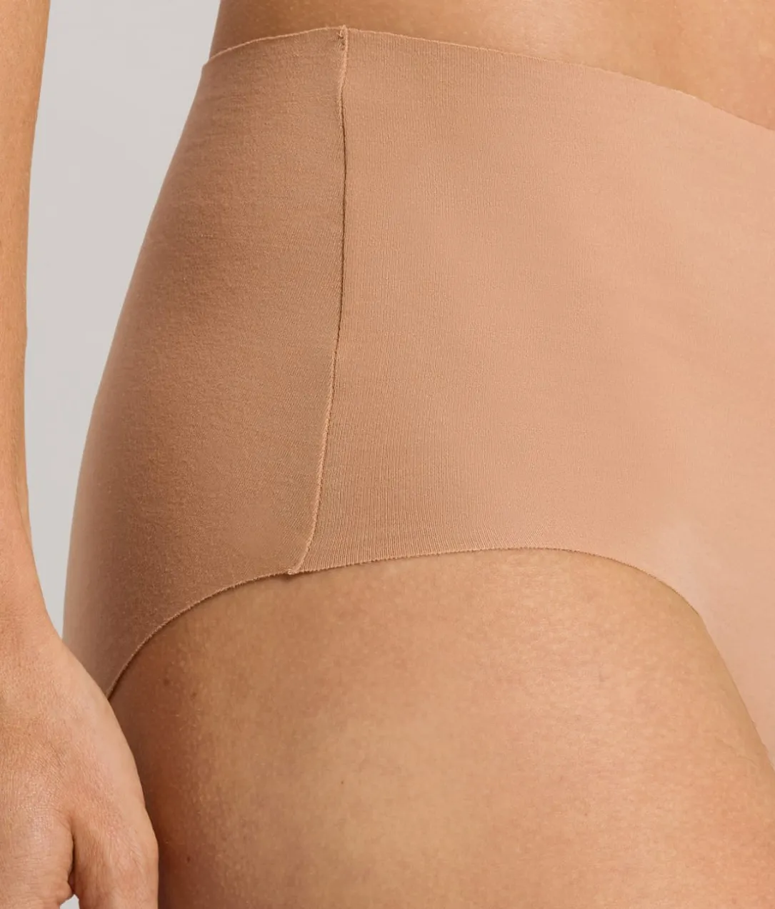 Invisible Cotton Full Brief