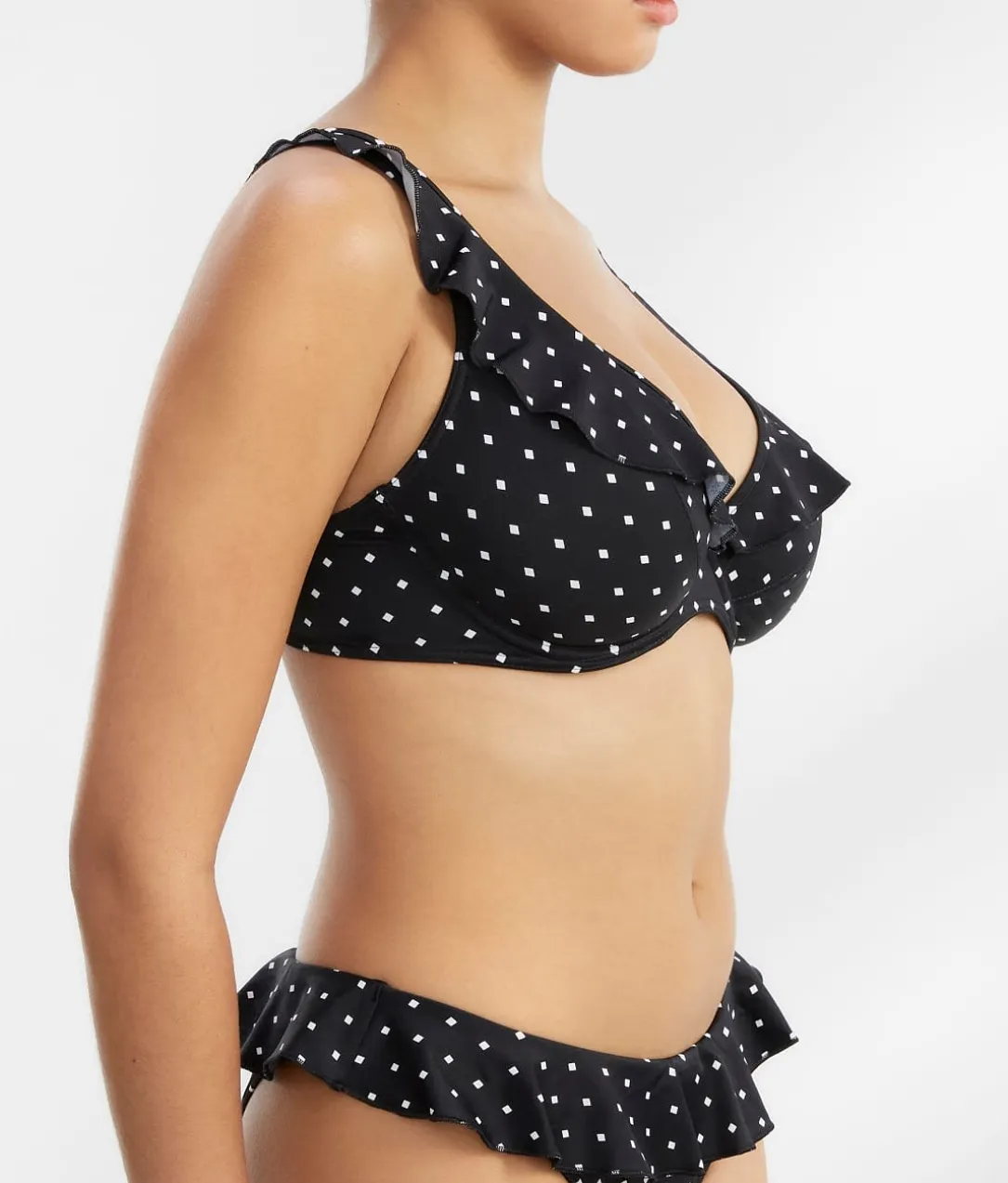 Jewel Cove Ruffled Bikini Top