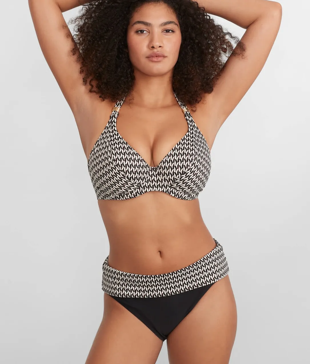 Koh Lipe Halter Bikini Top