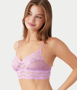 Lace Kiss Bralette