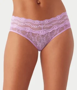 Lace Kiss Hipster