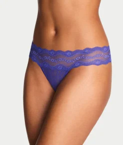 Lace Kiss Thong