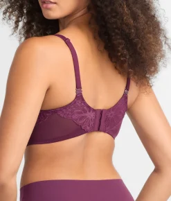 Lightly Lined Lace Plunge Bra