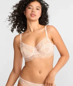 Marthe Demi Bra