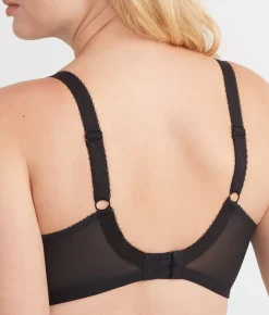 Namrah Bandless Plunge Bra