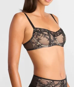 Olivia Bralette