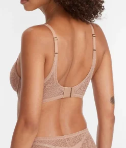 Pretty Smooth Full Coverage Bra