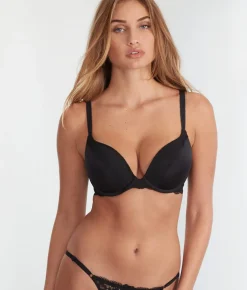 Push-Up Plunge Bra