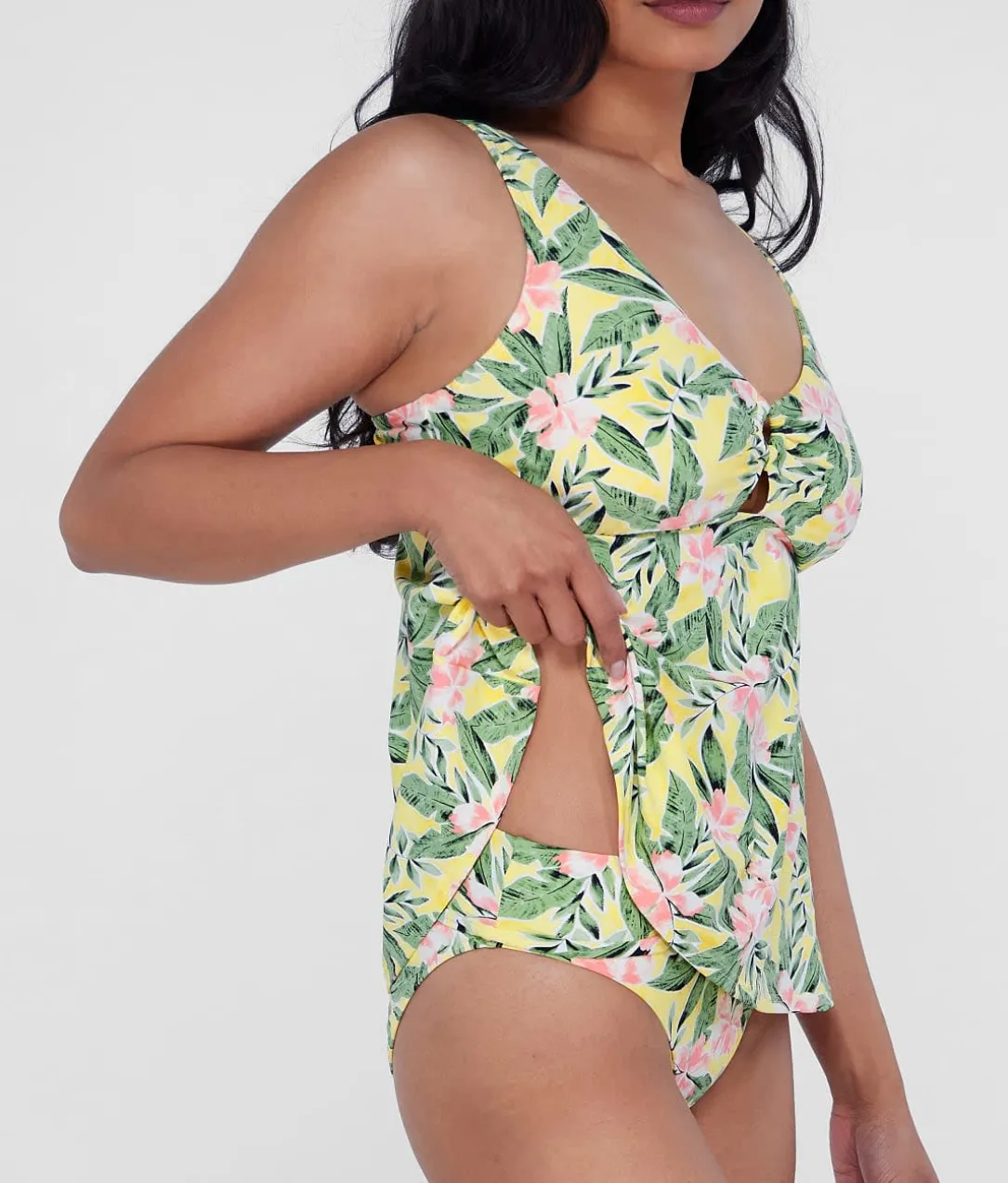 Ring-Front Underwire Tankini Top