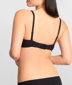 Saga Demi Bra