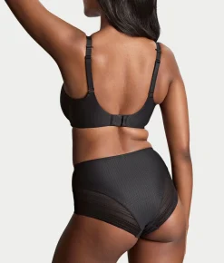 Serene Brief