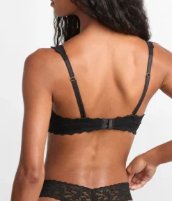 Signature Lace Balconette Bra
