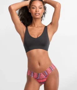 Signature Lace Low Rise Printed Thong