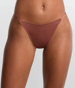 Spotlight Hi-Kini