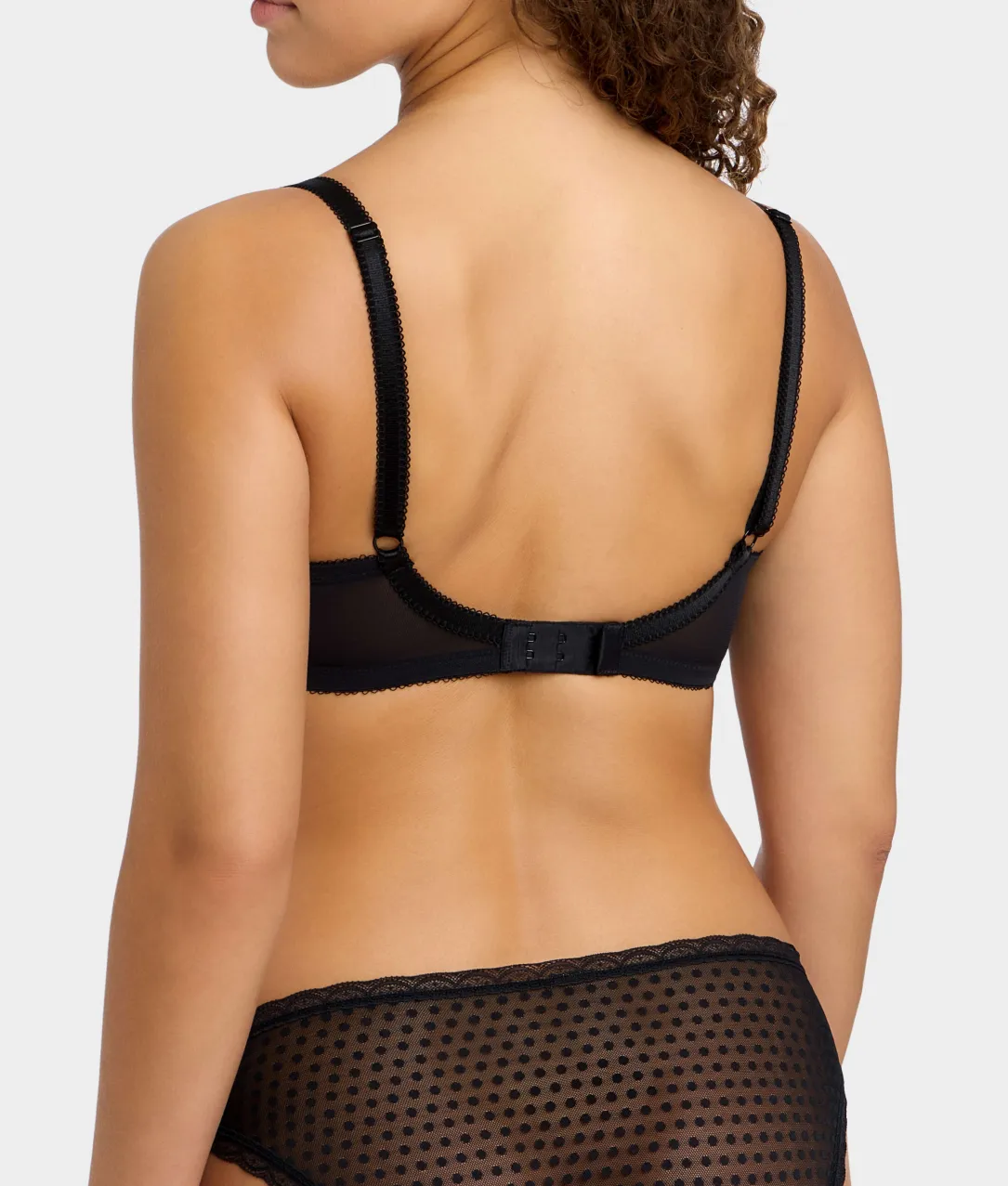 Spot-Light Plunge Bra