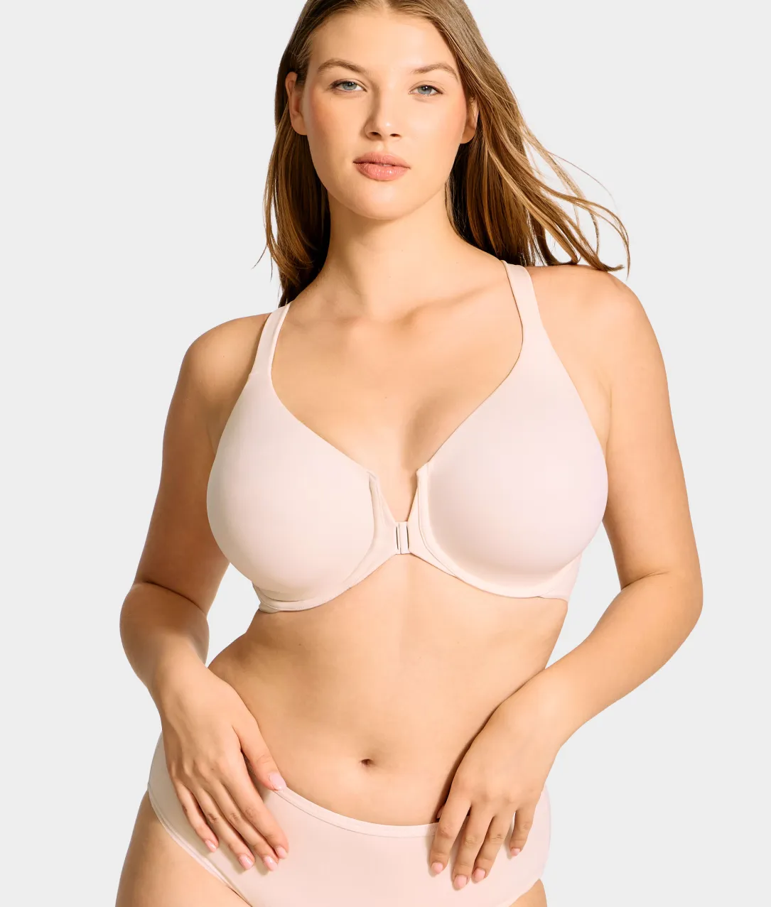 The Absolute Minimizer Front-Close Bra