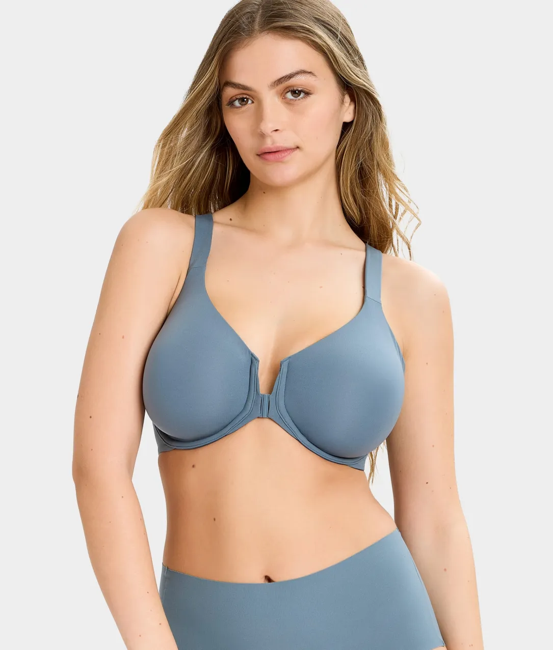 The Absolute Minimizer Front-Close Bra