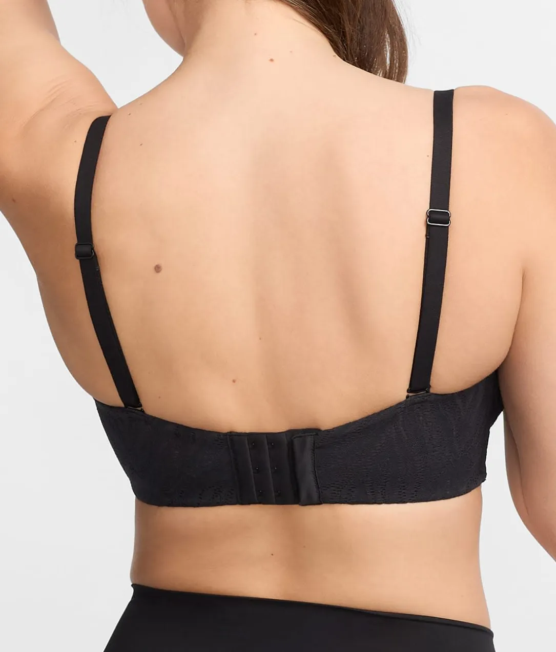 The Absolute Minimizer Strapless Bra