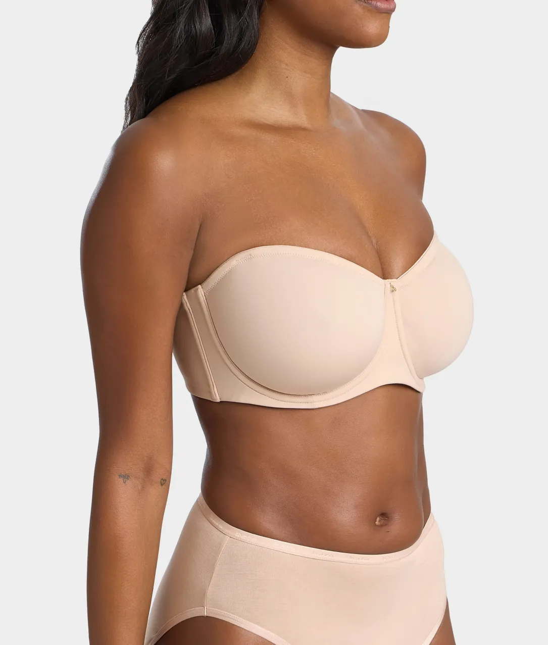 The Absolute Minimizer Strapless Bra
