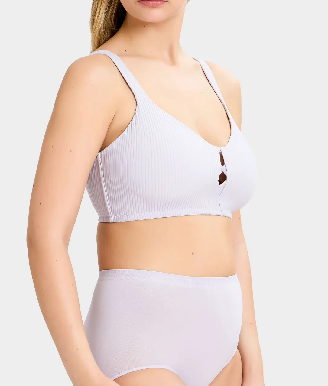The Absolute Wire-Free Minimizer Bra
