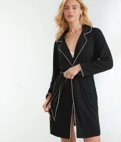 The Cooling Piped Robe