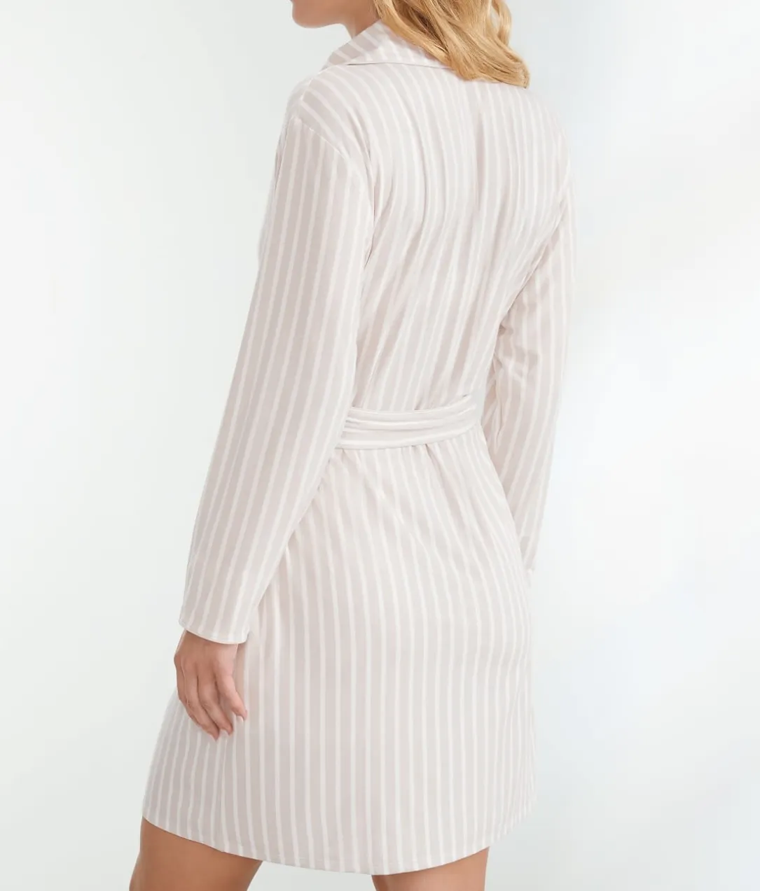 The Cooling Piped Robe